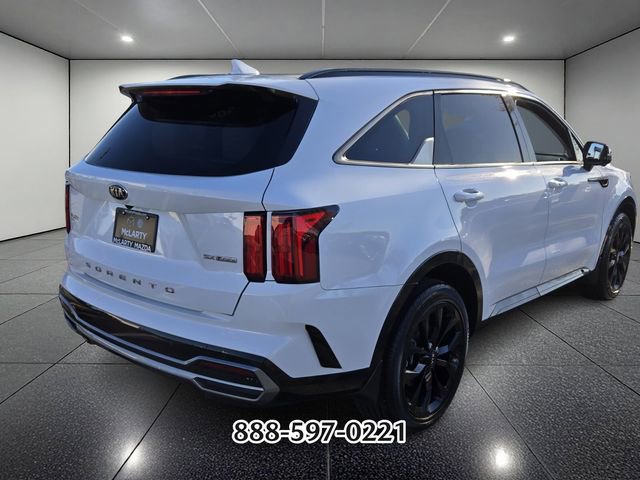 Used 2021 Kia Sorento SX image 5