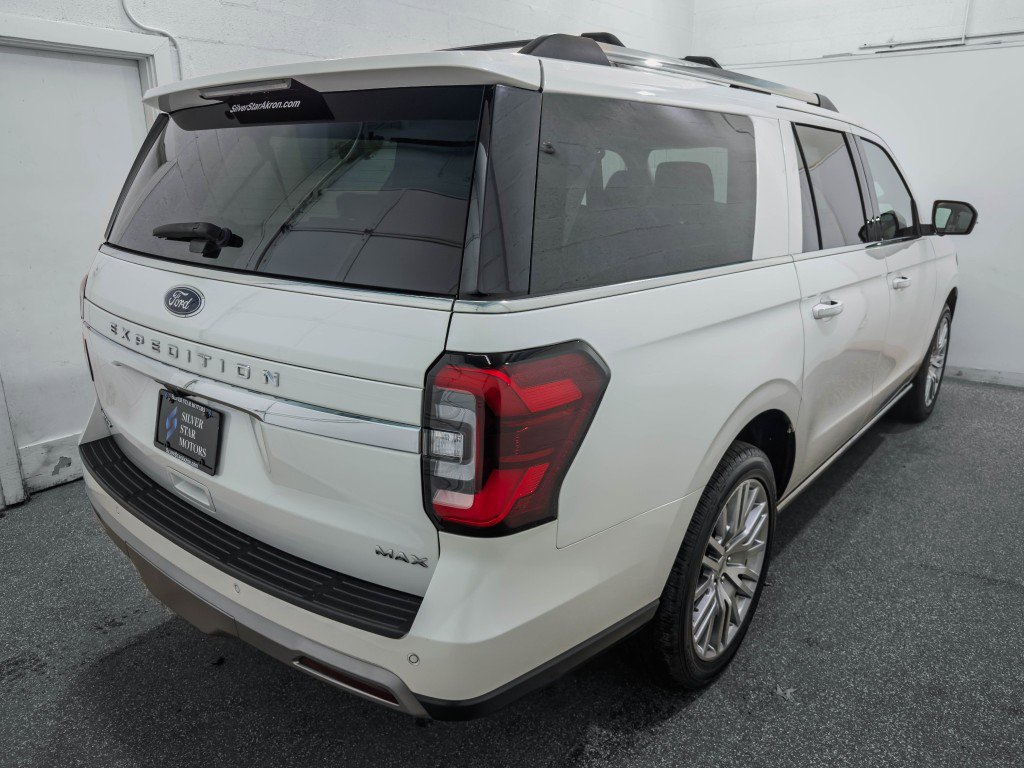 Used 2024 Ford Expedition Max Limited AWD/4WD image 8
