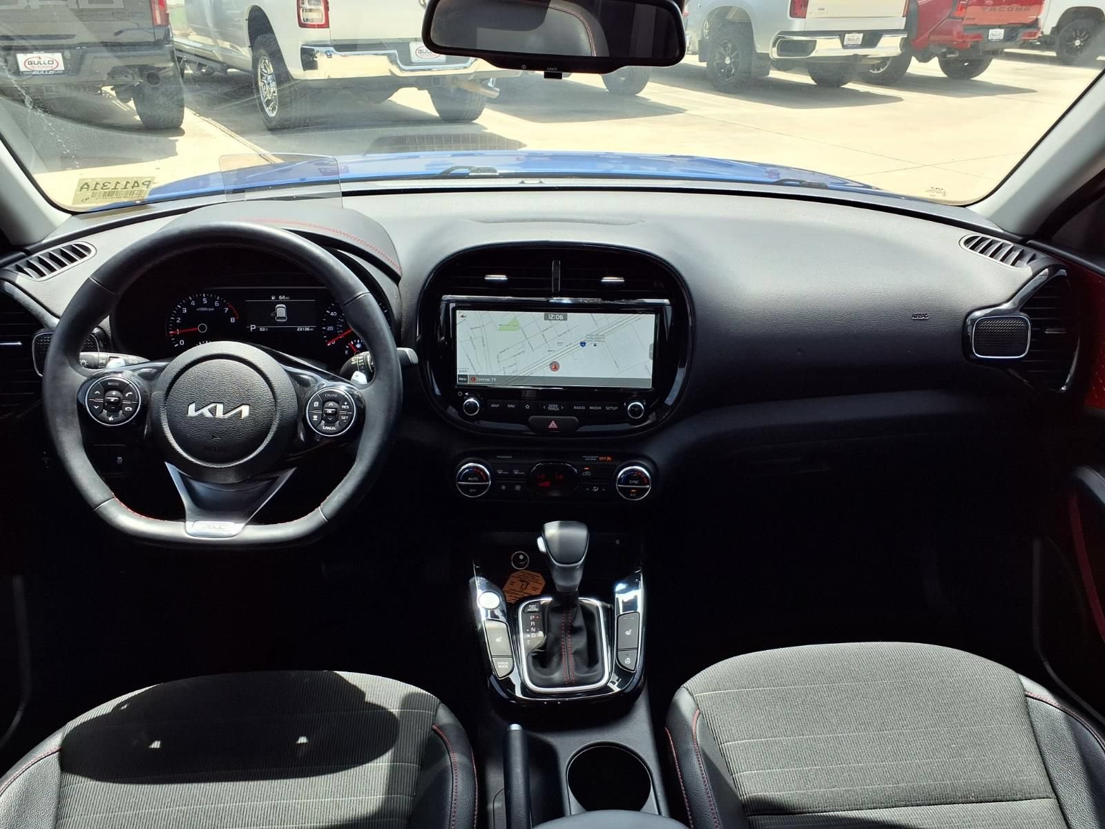 Used 2022 Kia Soul Turbo FWD image 11