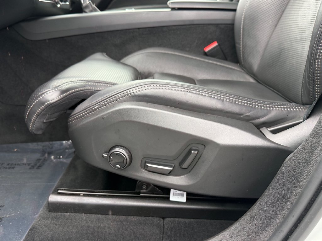Used 2021 Volvo XC60 T5 Inscription w/ Advanced Package AWD/4WD image 31