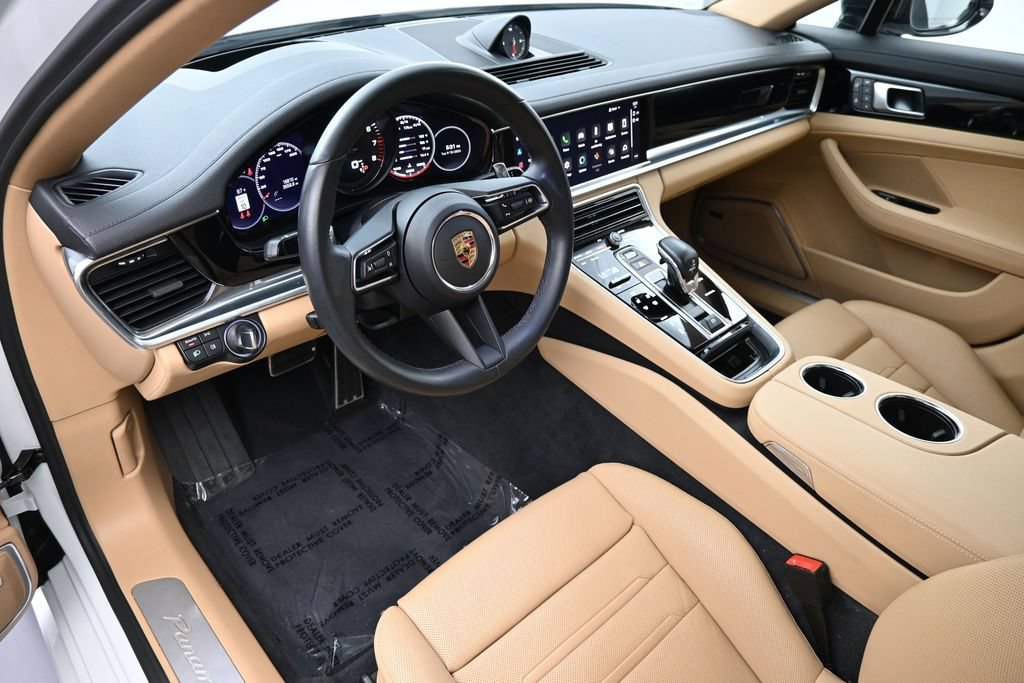 Certified 2023 Porsche Panamera 4S AWD/4WD image 4
