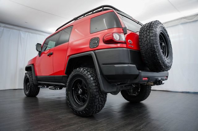 Used 2012 Toyota FJ Cruiser 4WD w/ Upgrade Pkg II image 29