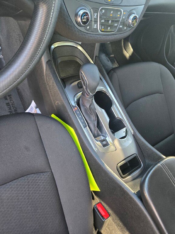 Used 2022 Chevrolet Malibu LT image 17