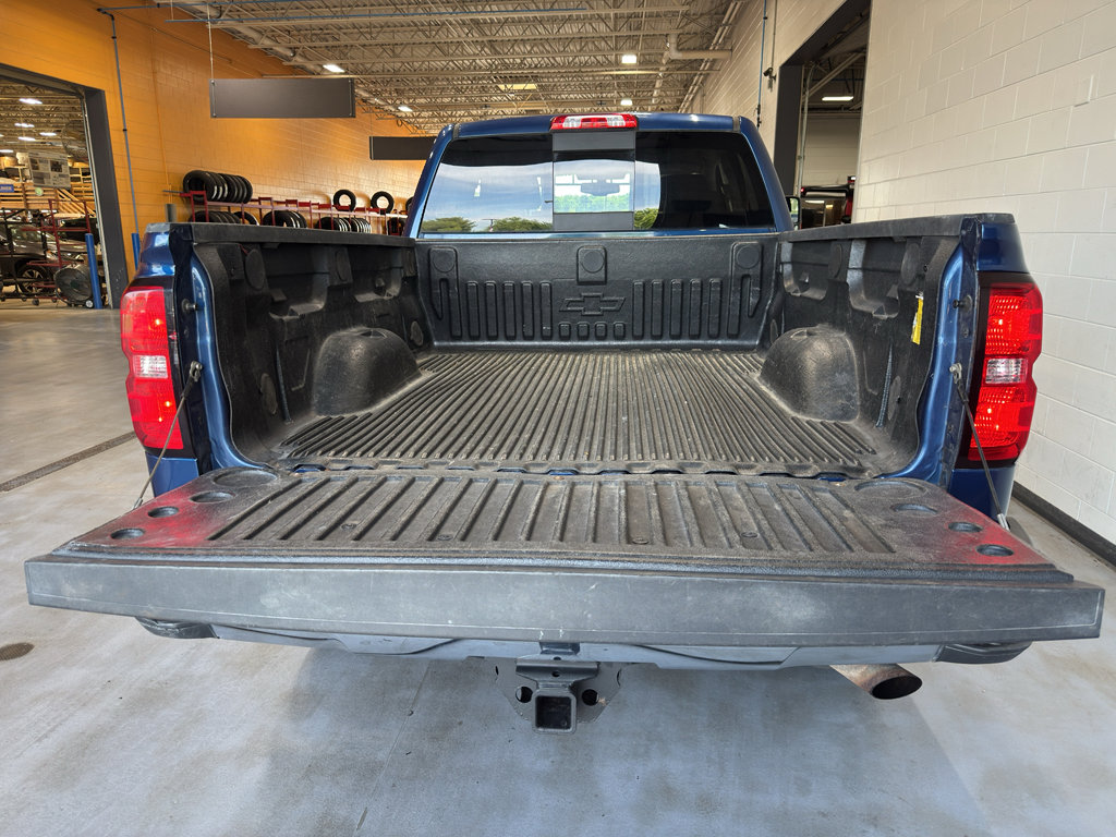 Used 2016 Chevrolet Silverado 2500 LTZ w/ Z71 Package, Off-Road AWD/4WD image 19