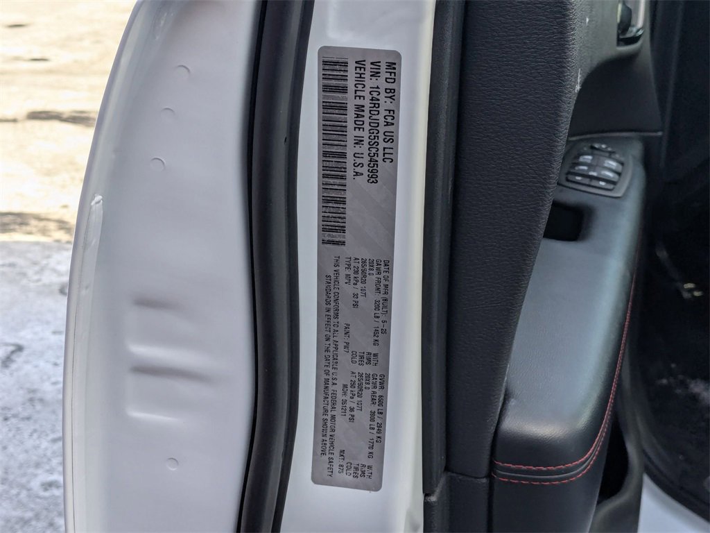 Used 2025 Dodge Durango GT image 44