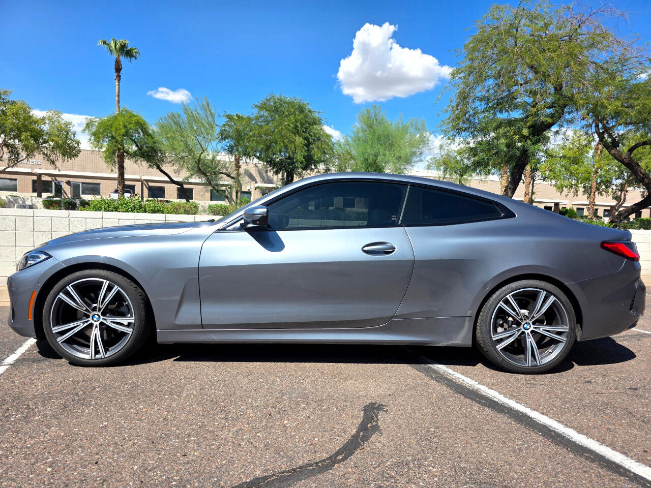 Used 2021 BMW 430i Coupe w/ Premium Package image 2