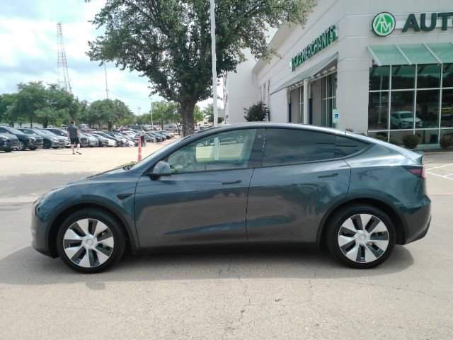 Used 2021 Tesla Model Y Long Range AWD/4WD image 13