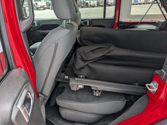 Used 2024 Jeep Wrangler Willys image 16