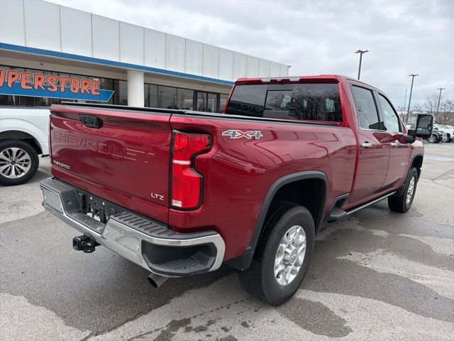 Used 2025 Chevrolet Silverado 2500 LTZ w/ LTZ Convenience Package image 3