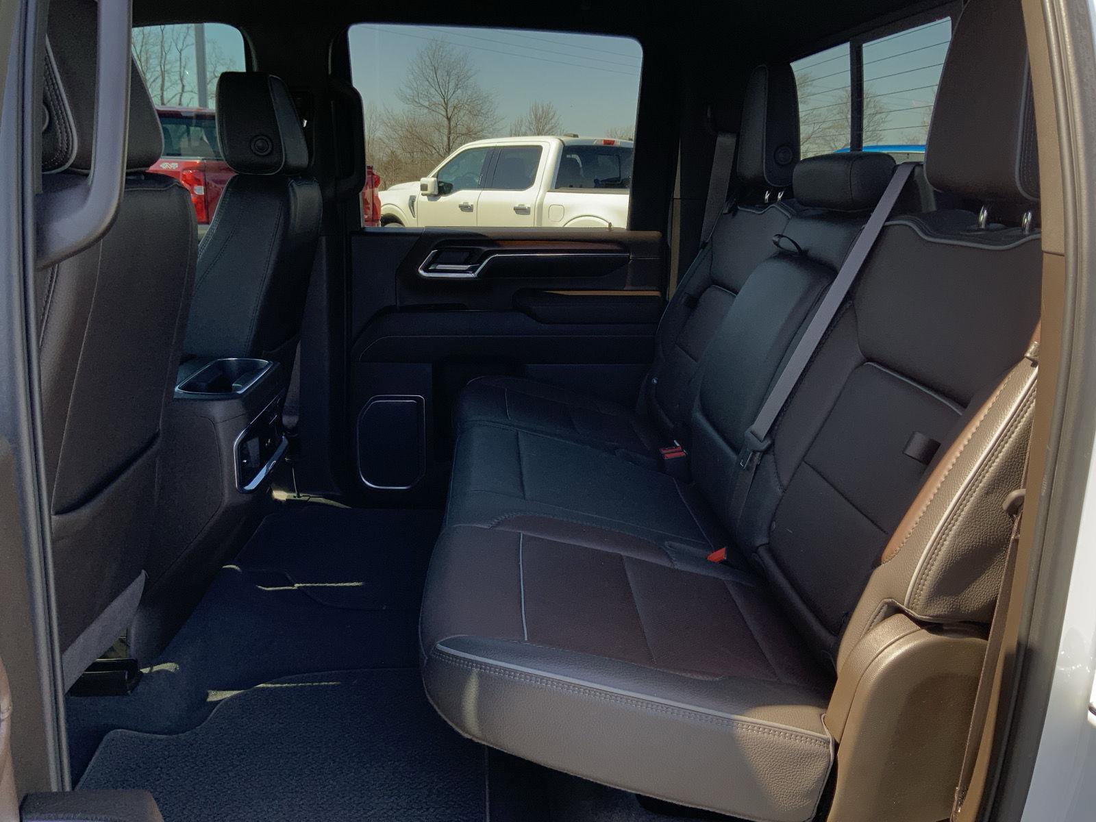 Used 2024 GMC Sierra 3500 Denali image 58