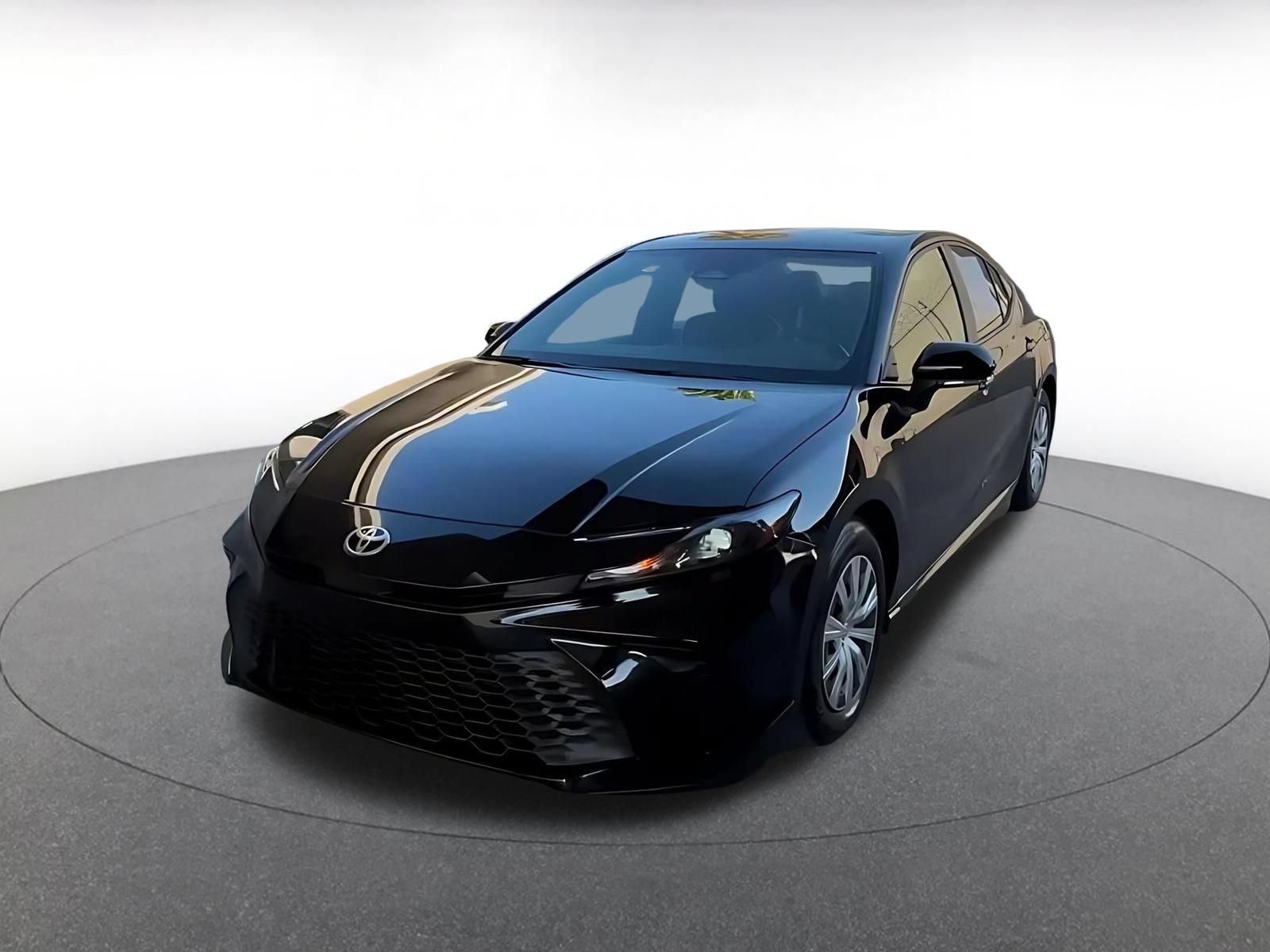Used 2025 Toyota Camry SE FWD image 7