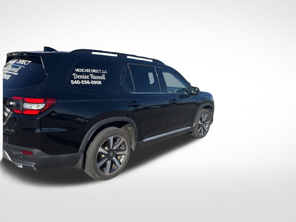 Used 2023 Honda Pilot Elite image 4