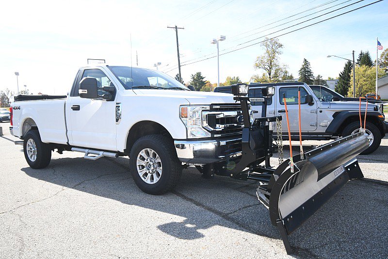Used 2020 Ford F350 XLT image 1