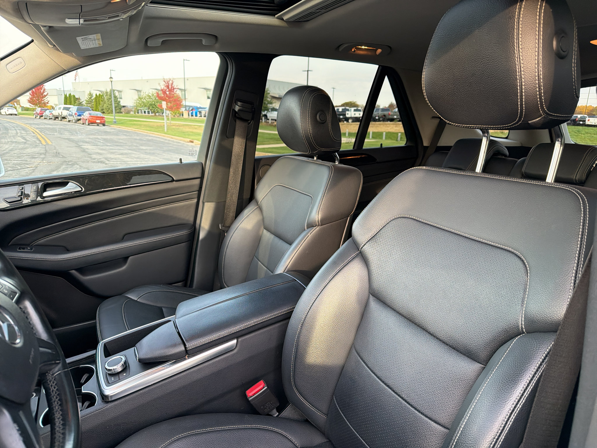 Used 2015 Mercedes-Benz ML 350 4MATIC image 16