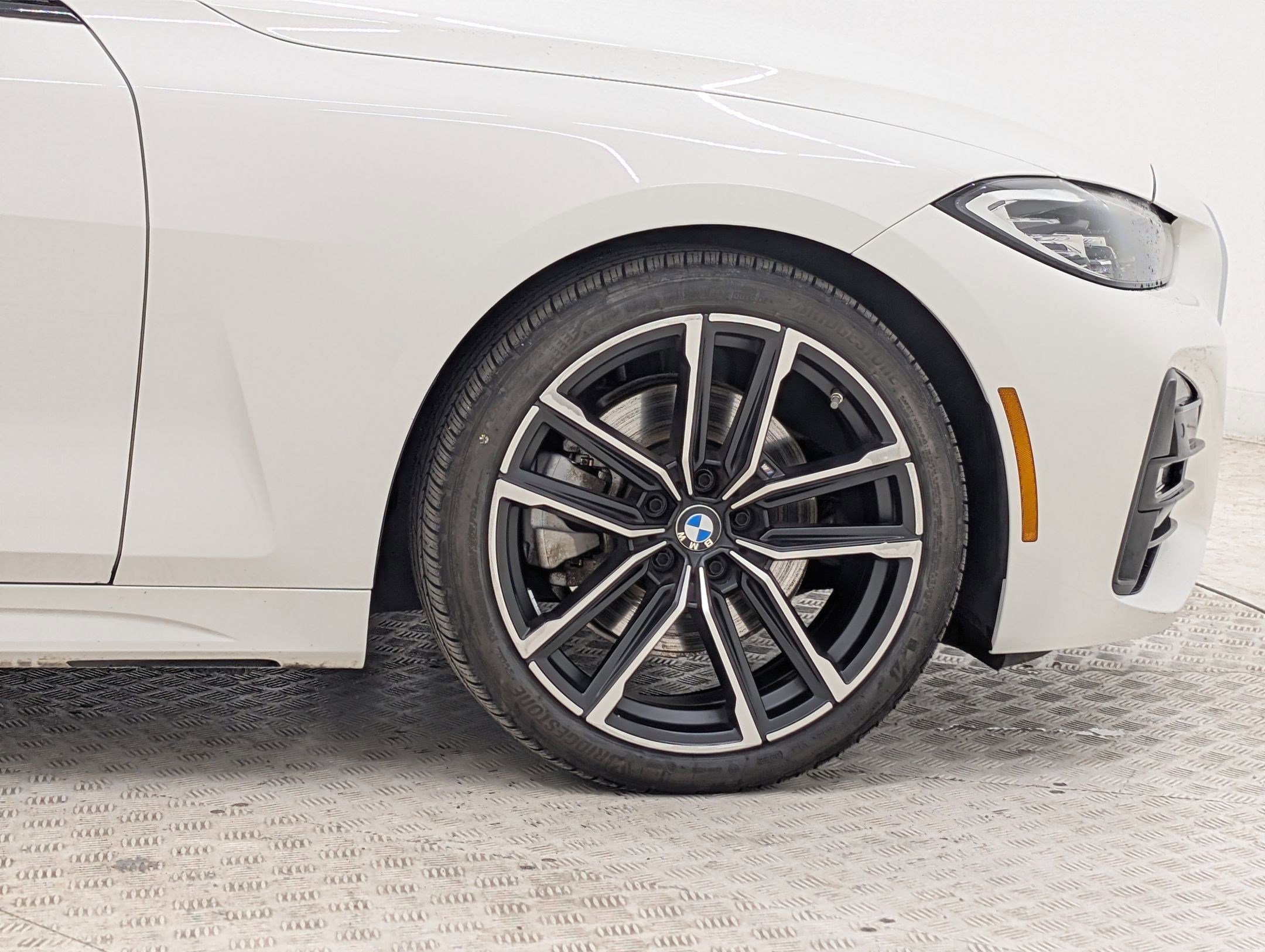 Used 2021 BMW 430i Coupe w/ M Sport Package image 12