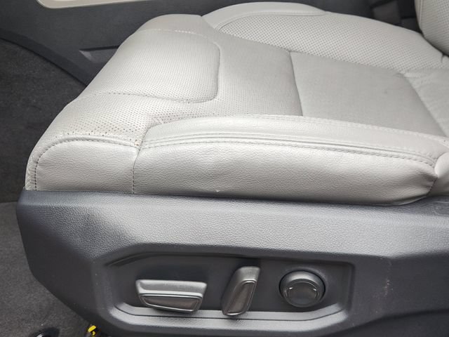 Used 2023 Toyota Tundra Limited w/ Power Package RWD image 22