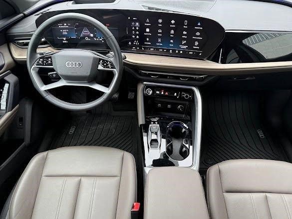 Certified 2025 Audi Q5 Premium Plus w/ Premium Plus image 25