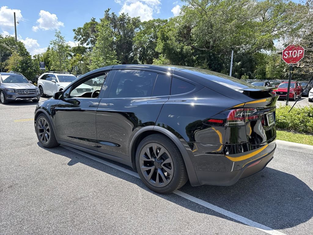 Used 2024 Tesla Model X image 13