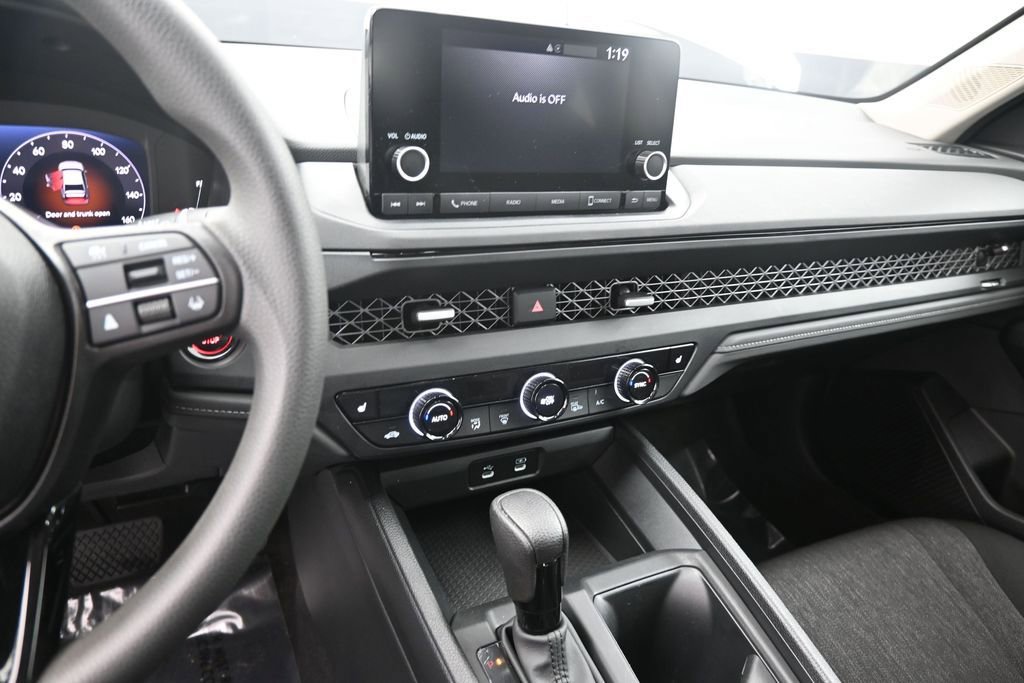 Used 2024 Honda Accord EX image 18