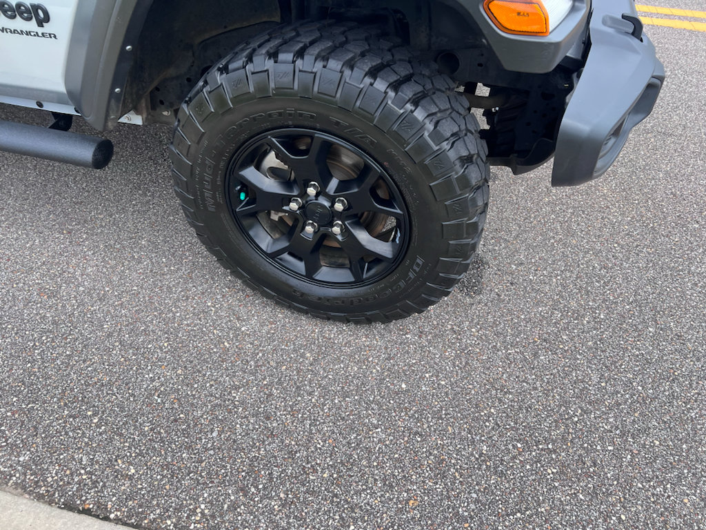 Used 2022 Jeep Wrangler Sport AWD/4WD image 12