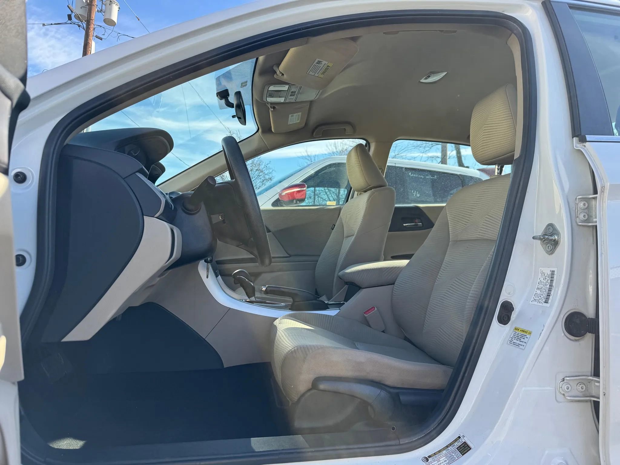 Used 2015 Honda Accord LX image 9