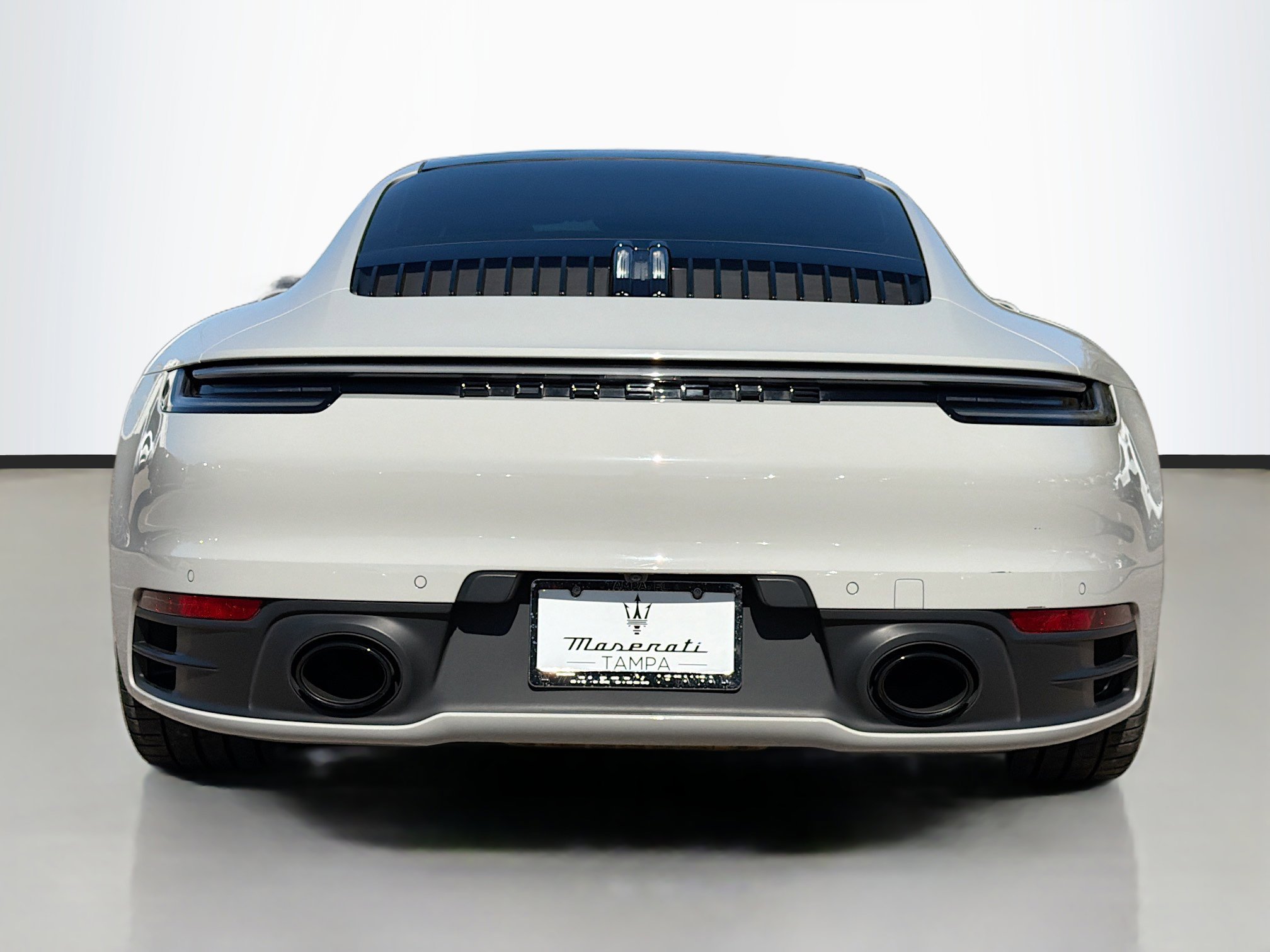 Used 2024 Porsche 911 Carrera 4 image 4