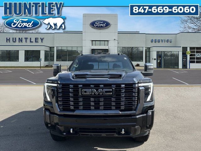 Used 2024 GMC Sierra 3500 Denali Ultimate image 3