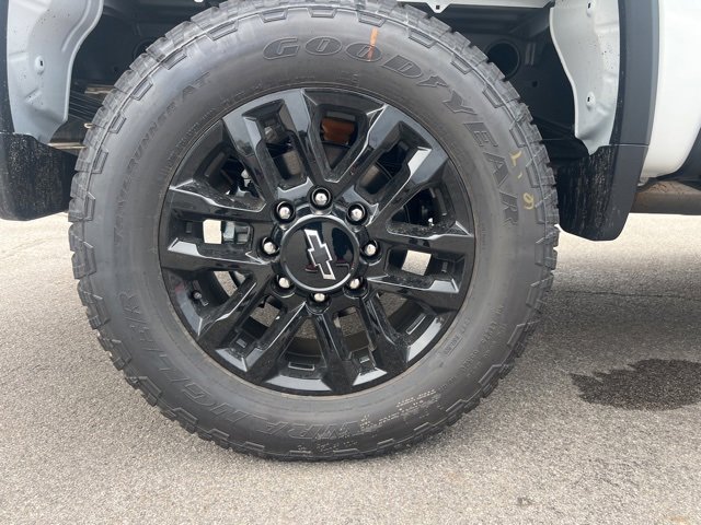 New 2026 Chevrolet Silverado 2500 Custom w/ Custom Value Package image 6