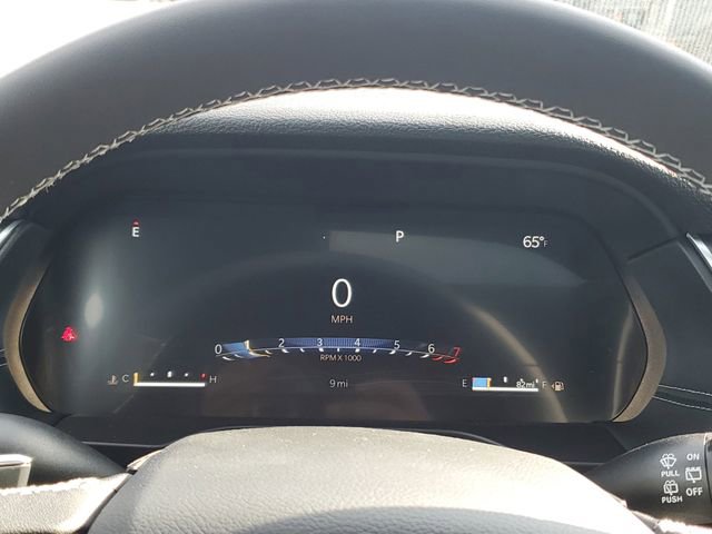 New 2025 Jeep Grand Cherokee Altitude image 9