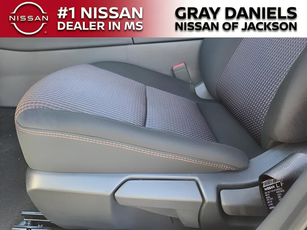 New 2026 Nissan Sentra SR image 7