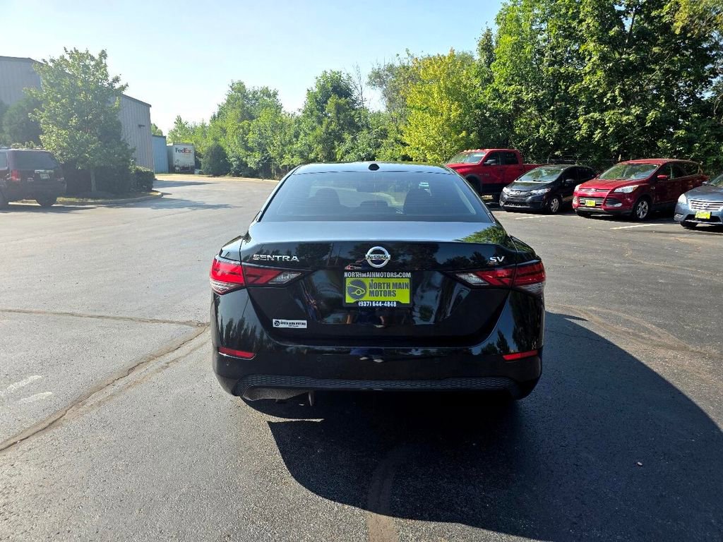 Used 2023 Nissan Sentra SV w/ Trunk Package image 6
