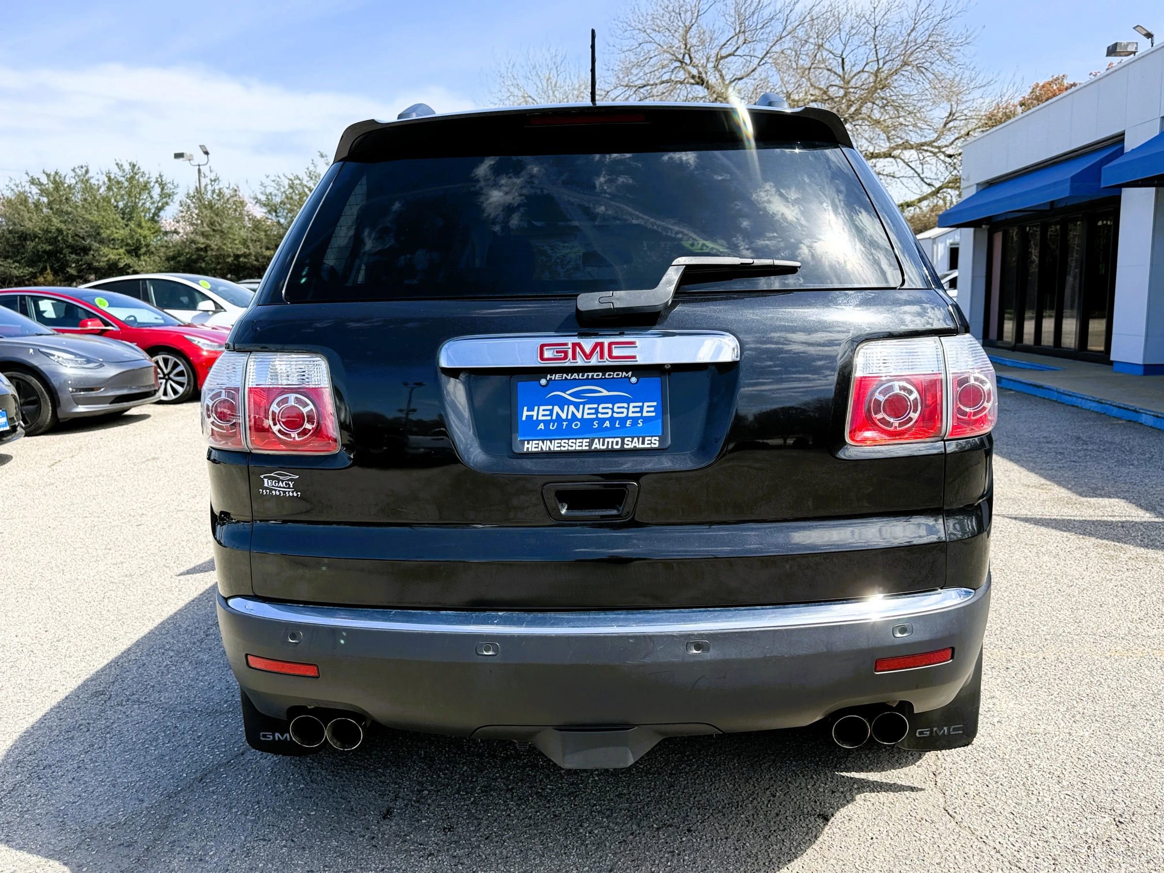 Used 2011 GMC Acadia SLT image 3