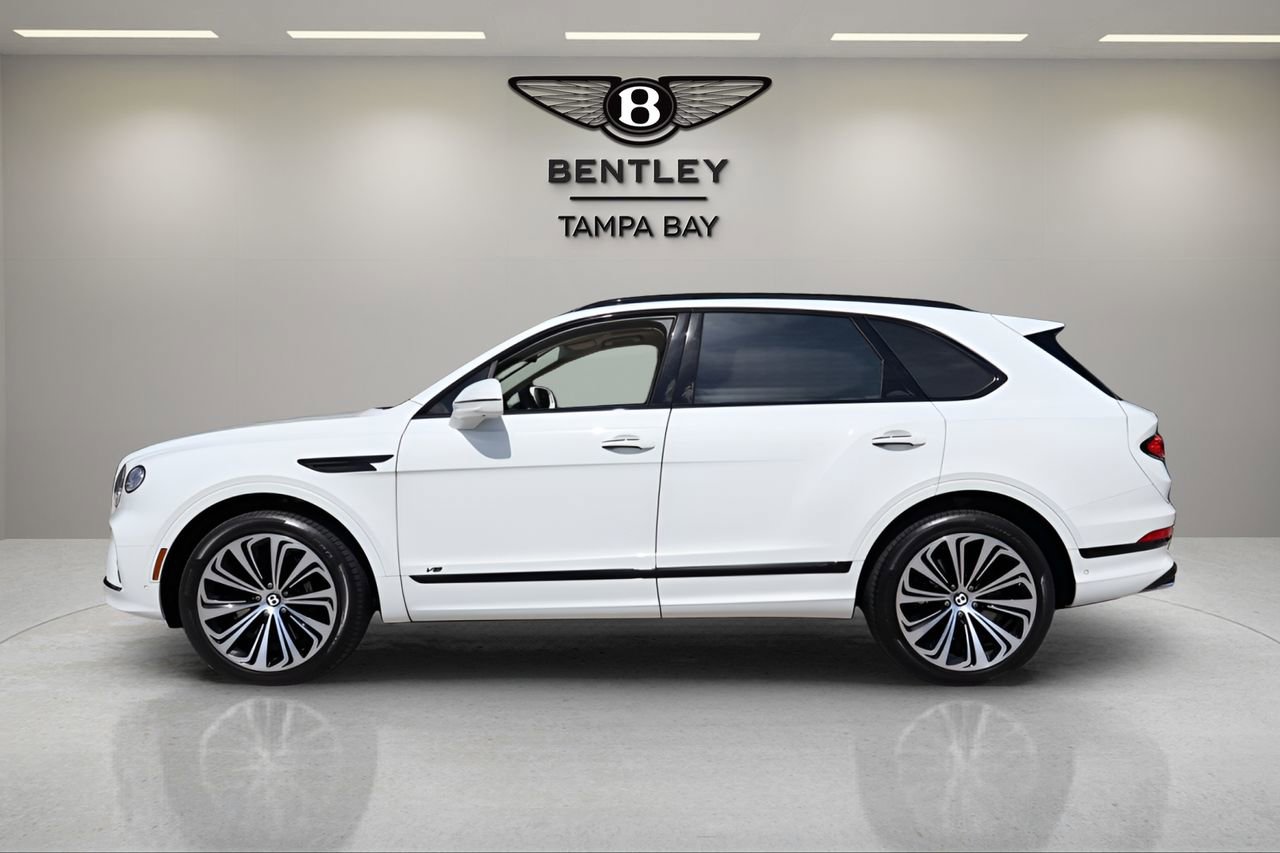Used 2022 Bentley Bentayga AWD/4WD image 5