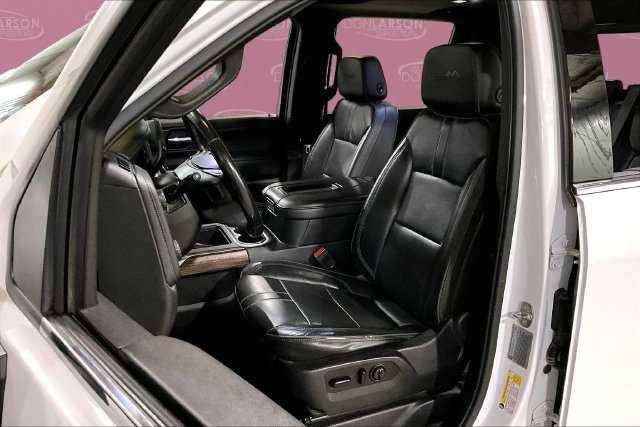 Used 2020 Chevrolet Silverado 2500 High Country w/ Technology Package AWD/4WD image 16