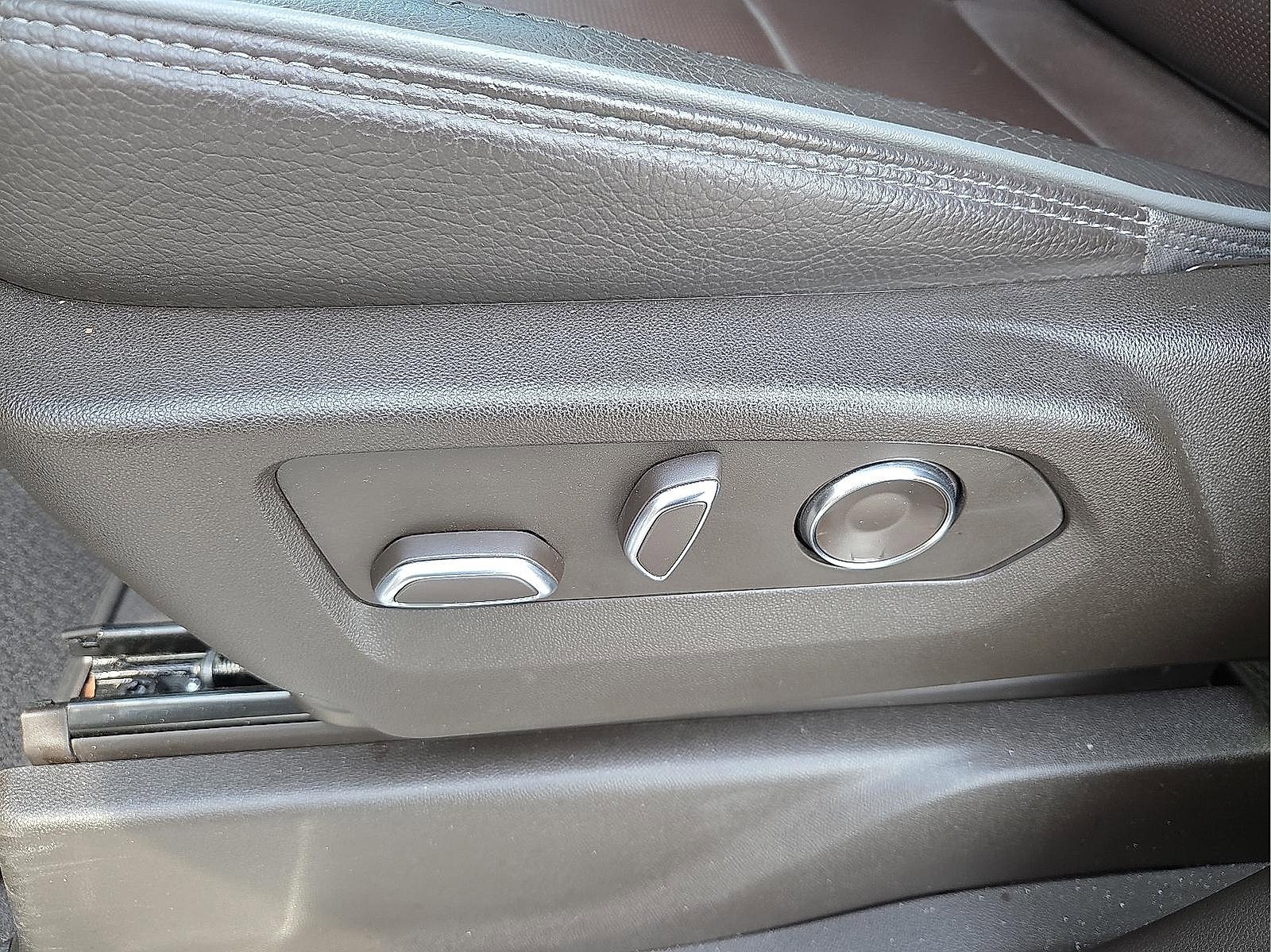 Used 2024 GMC Sierra 1500 Denali w/ Denali Reserve Package image 14