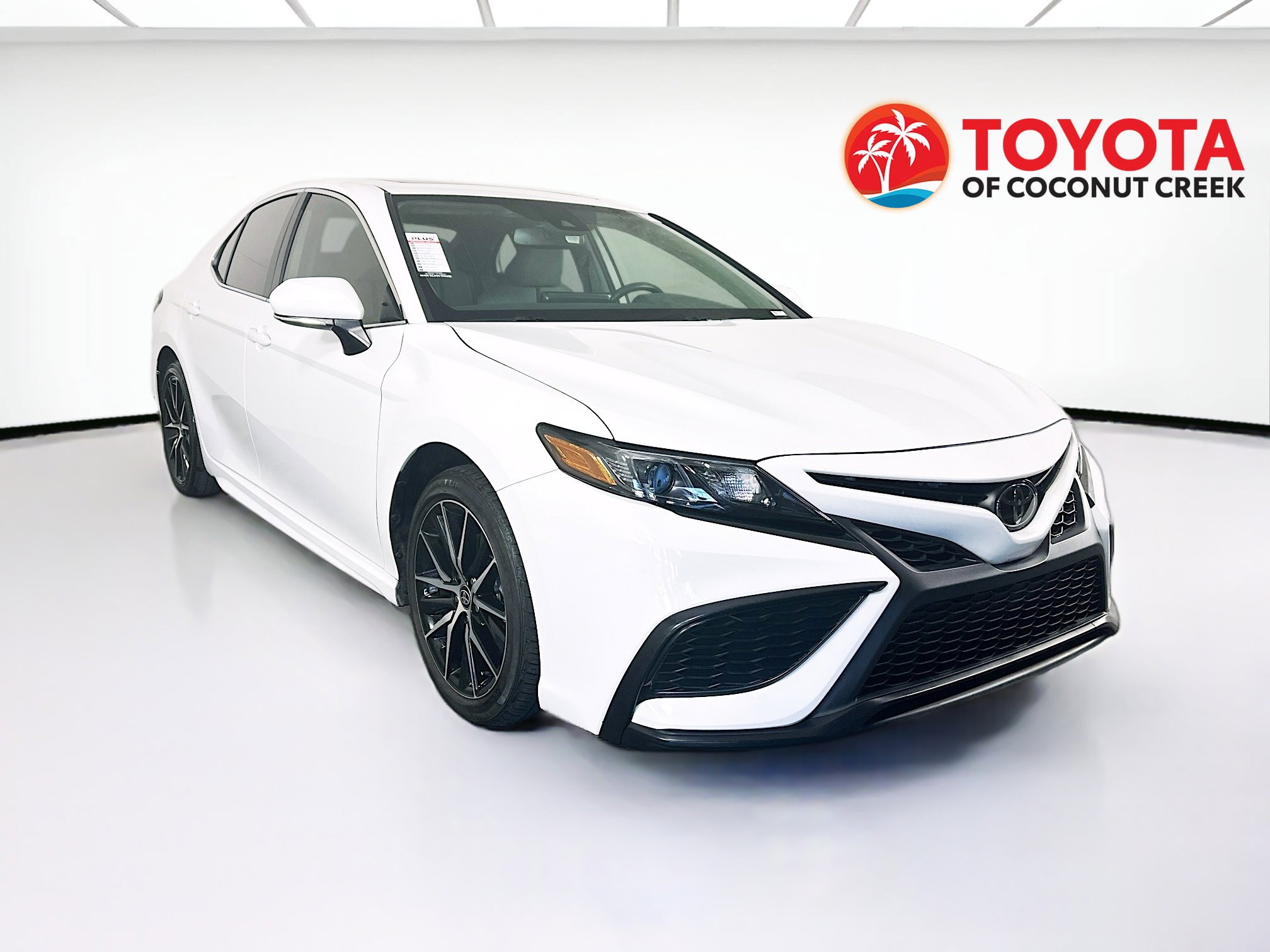 Certified 2024 Toyota Camry SE w/ Cold Weather Package FWD image 1