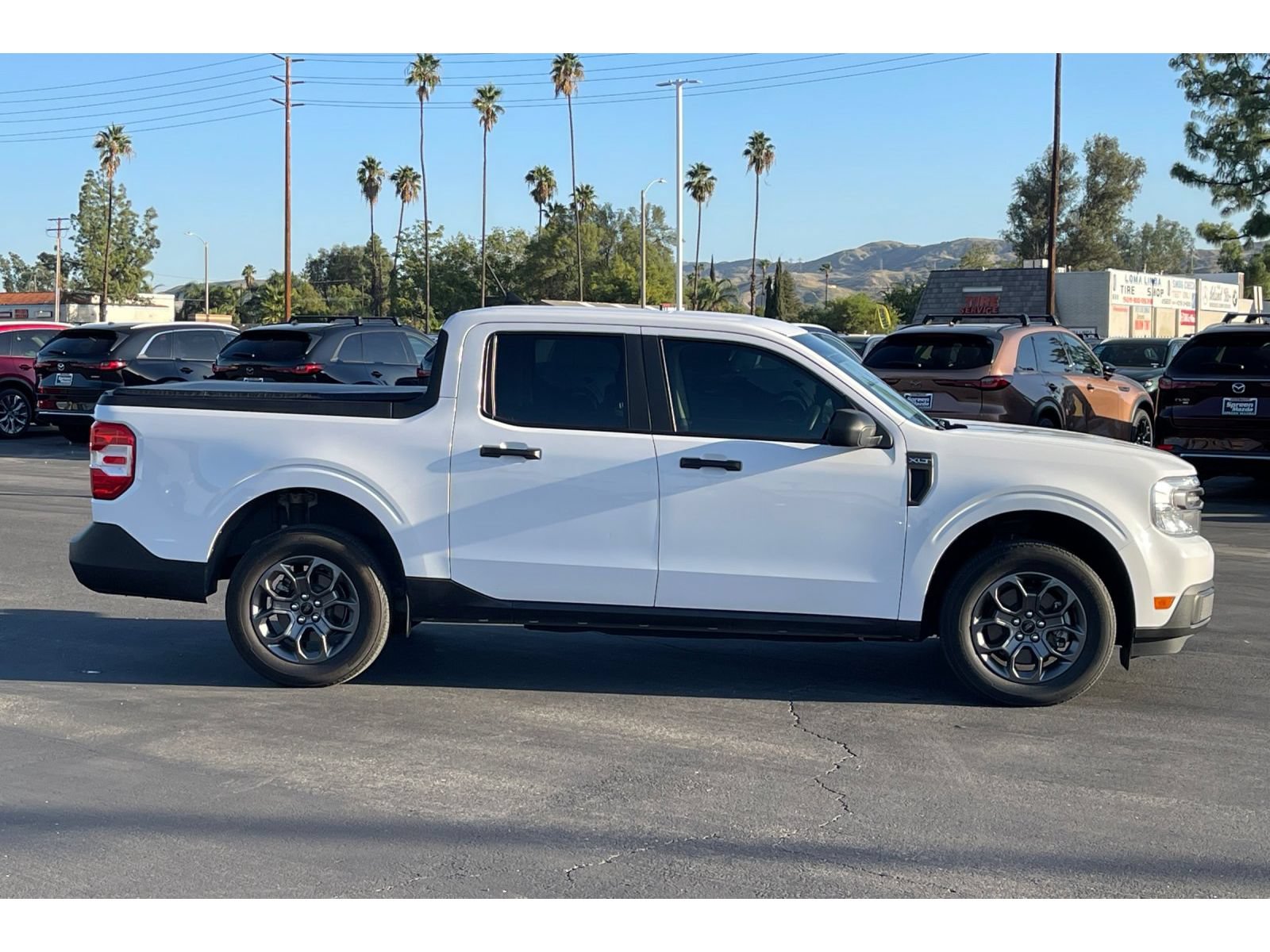 Used 2023 Ford Maverick XLT FWD image 7