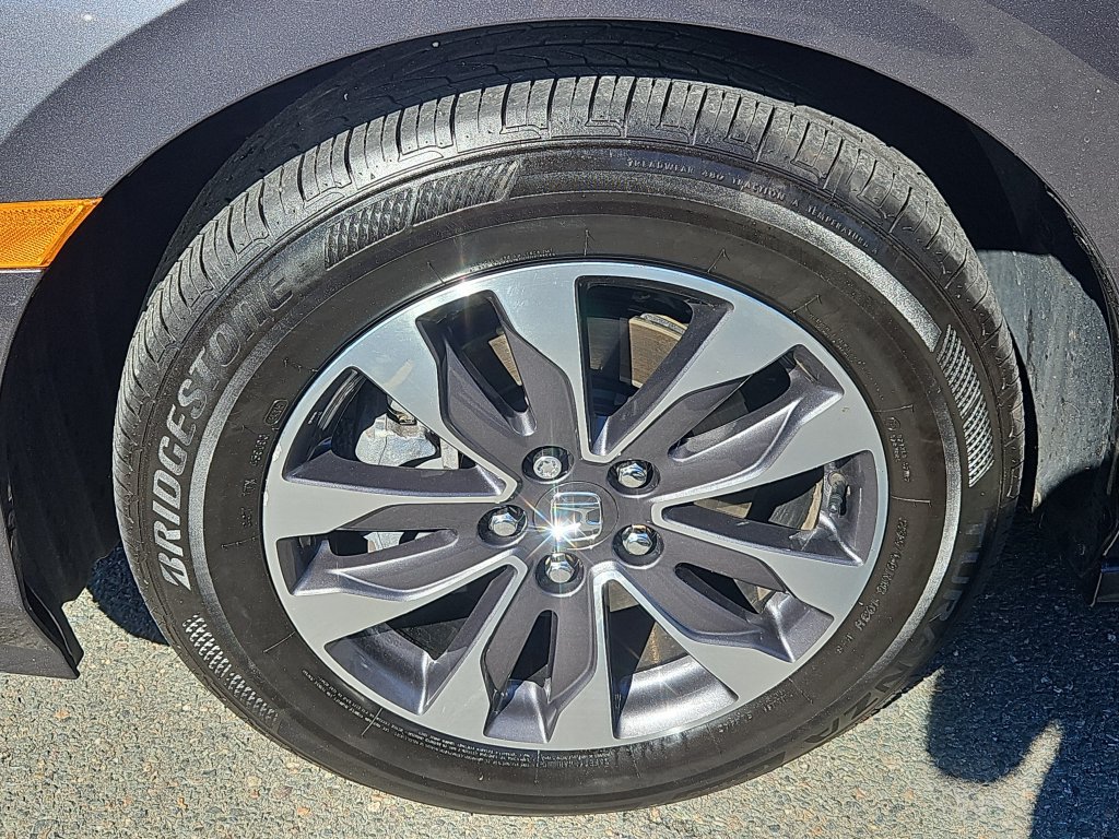 Certified 2024 Honda Odyssey EX-L image 7