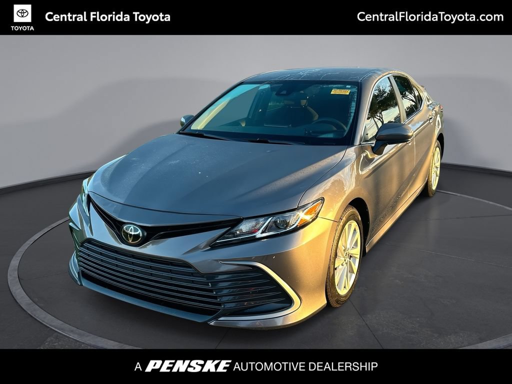 Used 2023 Toyota Camry LE FWD image 1
