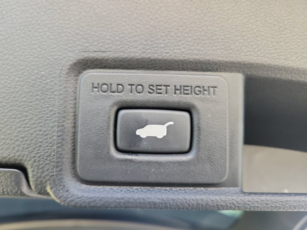 Certified 2024 Acura RDX w/ Technology Package AWD/4WD image 12