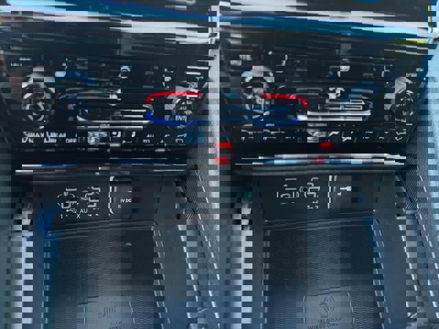 New 2025 Jeep Grand Cherokee Laredo X w/ Luxury Tech Group I image 35