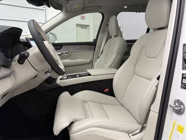 New 2026 Volvo XC90 T8 Ultra w/ Protection Package Premier image 12