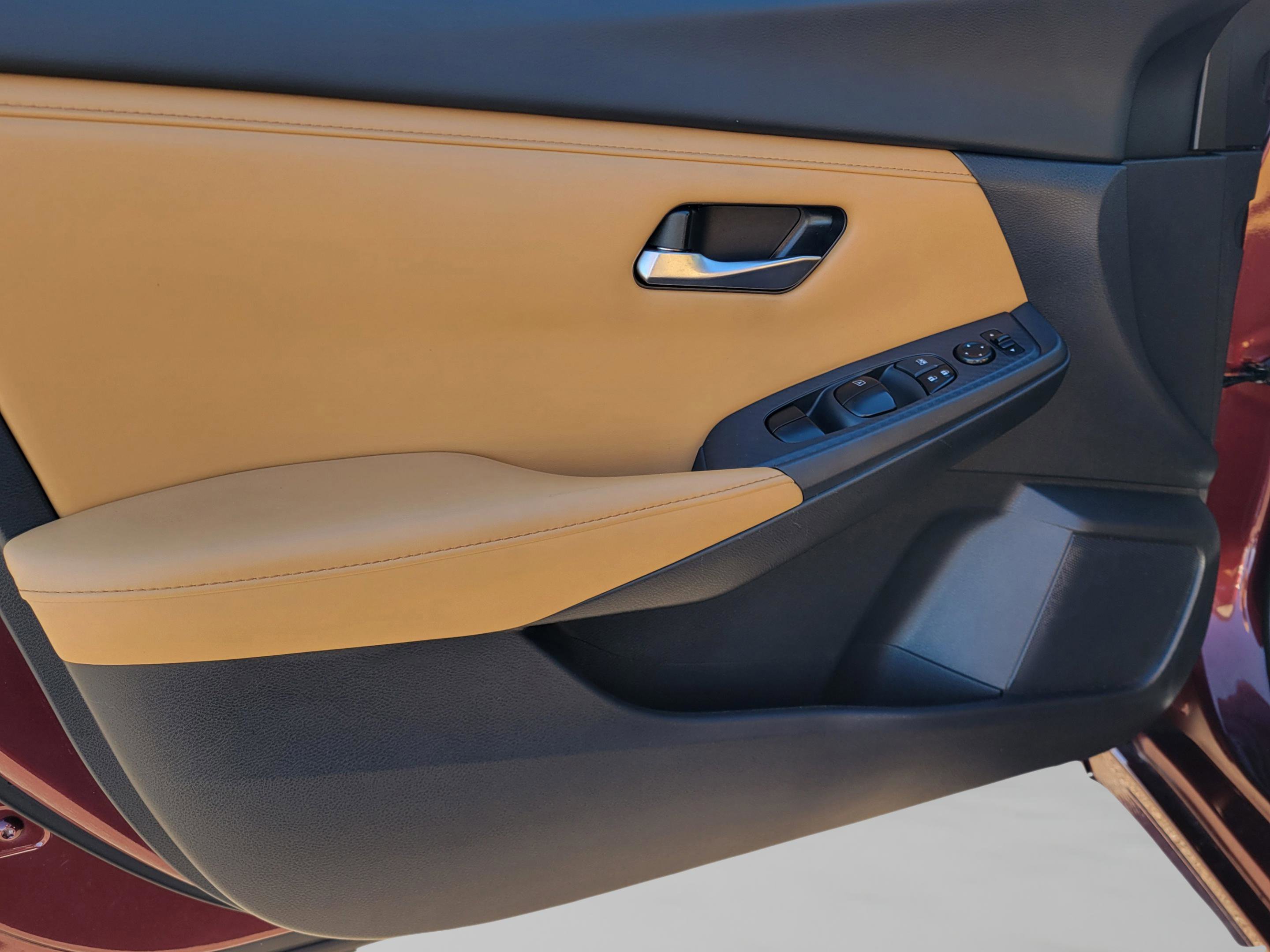 Certified 2022 Nissan Sentra SV w/ SV Premium Package image 32