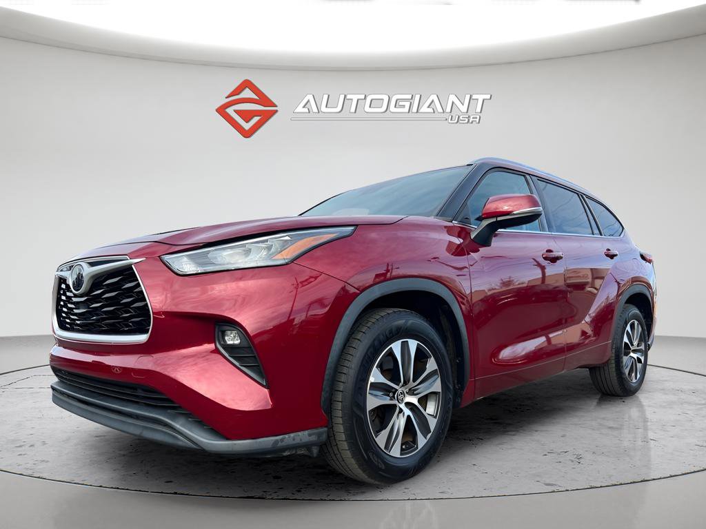 Used 2020 Toyota Highlander XLE image 13