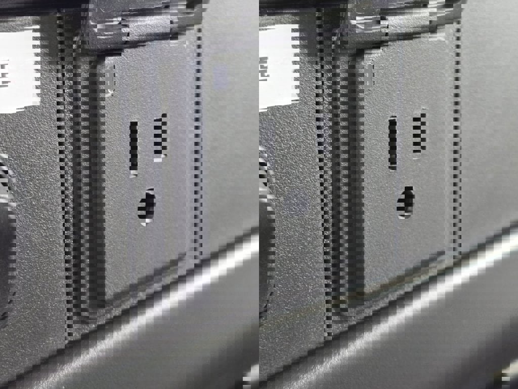 New 2025 Chevrolet Express 3500 w/ Power Convenience Package image 14