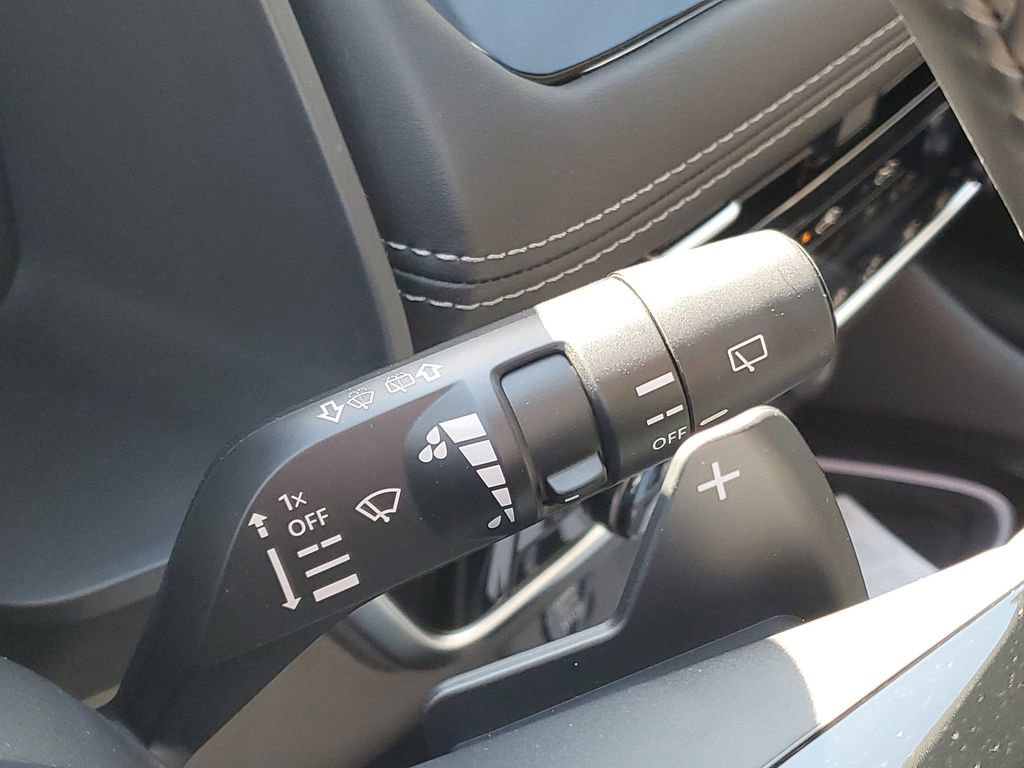 New 2026 Nissan Rogue Platinum image 20