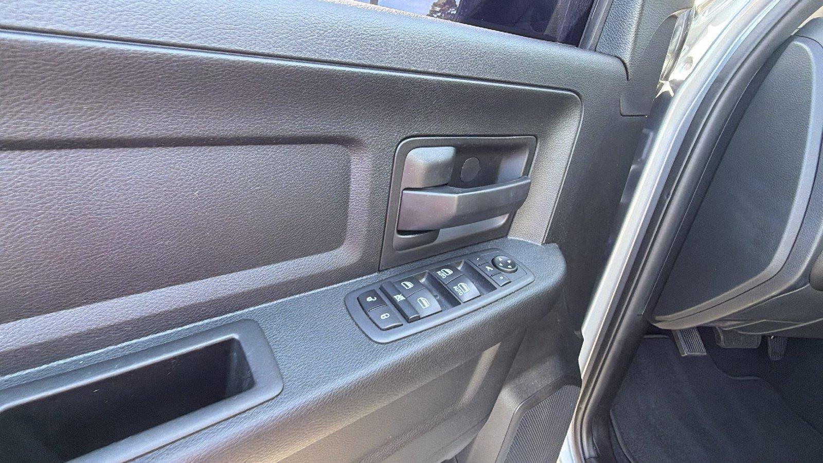 Used 2020 RAM 2500 Tradesman AWD/4WD image 14