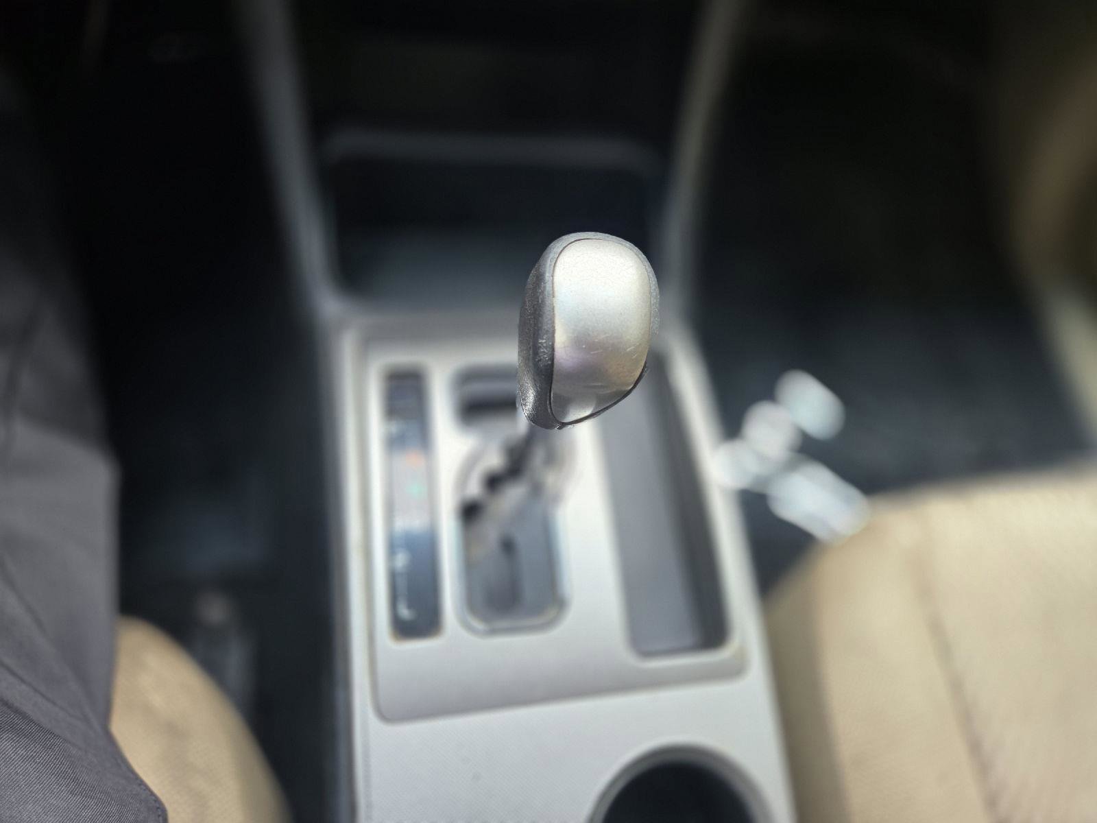 Used 2015 Toyota Tacoma PreRunner w/ SR5 Package RWD image 23