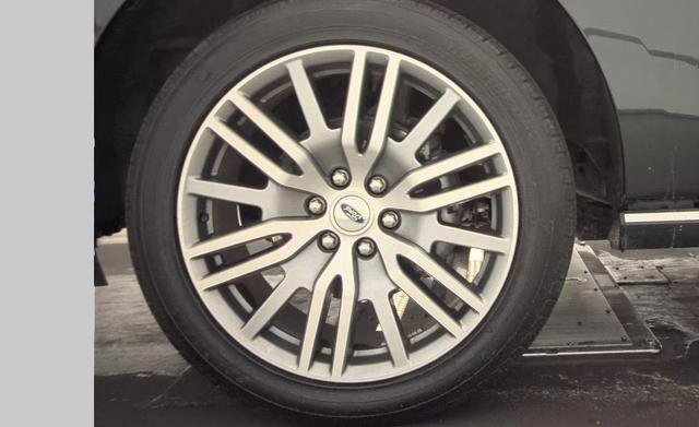 Used 2024 Ford Expedition Max Limited image 10