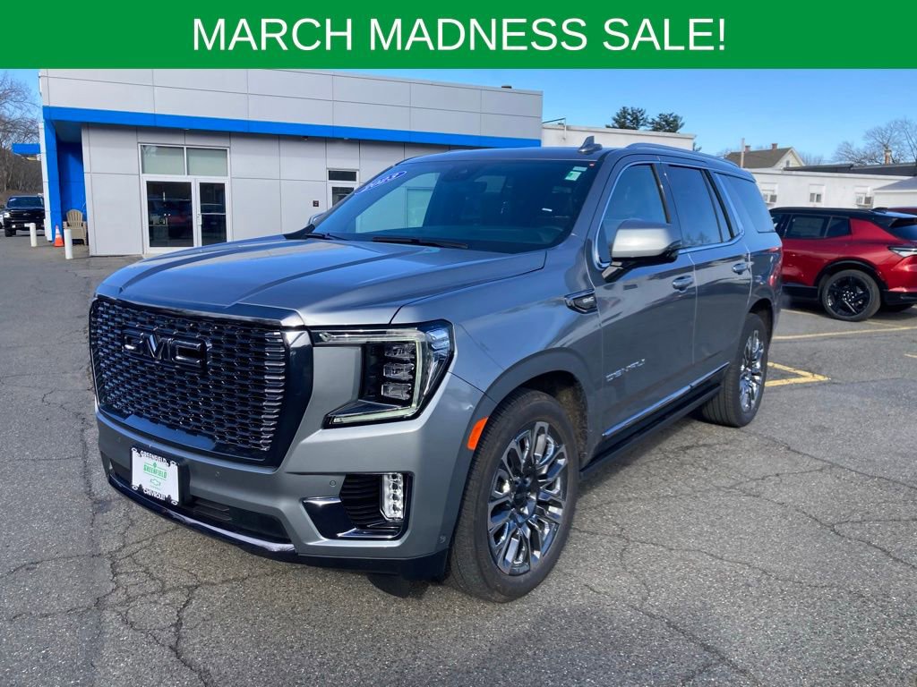 Used 2023 GMC Yukon Denali Ultimate image 3